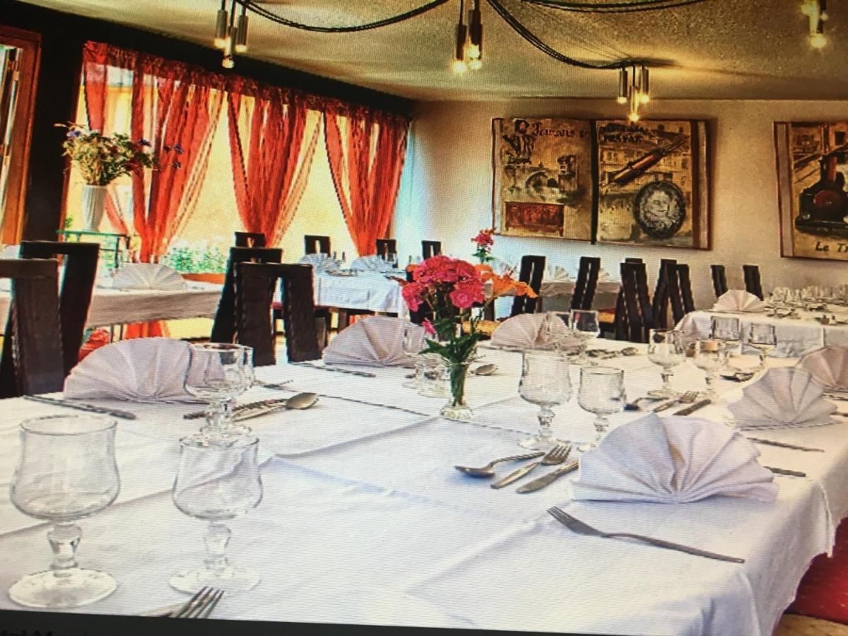 Hotel Morris Le Pont-de-Beauvoisin Екстер'єр фото